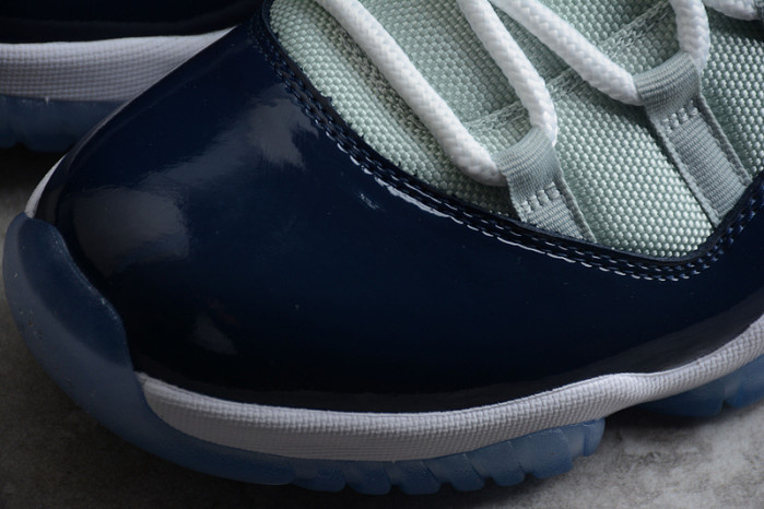 AIR JORDAN 11 RETRO LOW