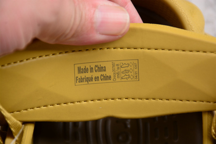 crocs x Salehe Bembury C00003