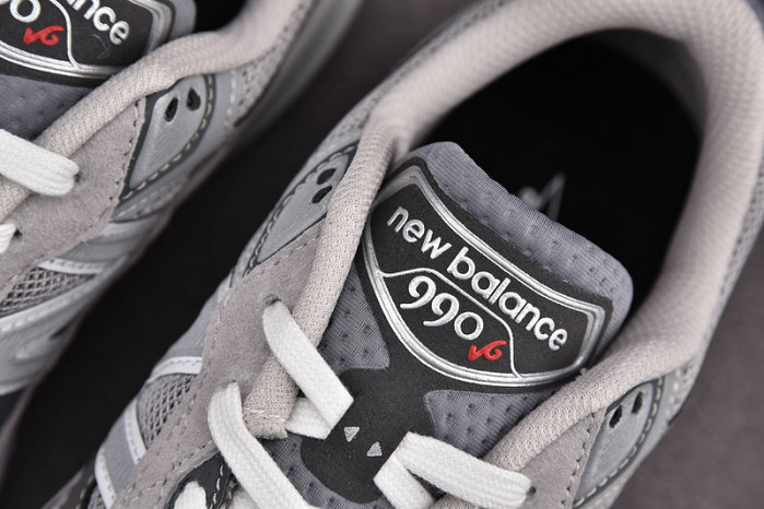 NEW BALANCE SNEAKER NB032