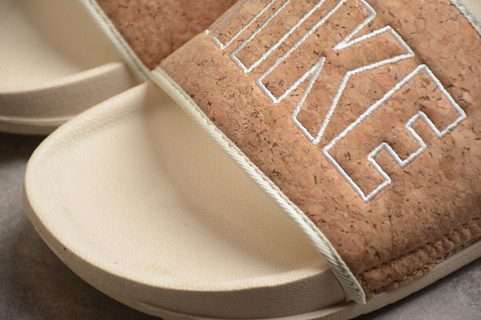 NIKE SANDALS N-008