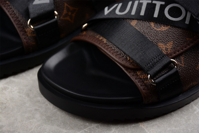 L&V SANDAL39