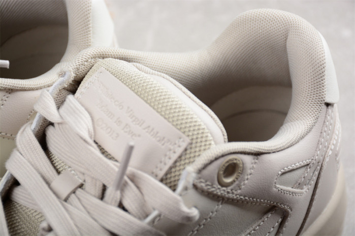 OFW SNEAKER