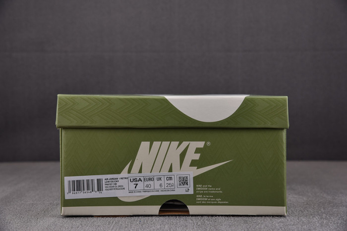 Jordan 1 Retro Low OG Year of the Dragon (2024) FN3727-100