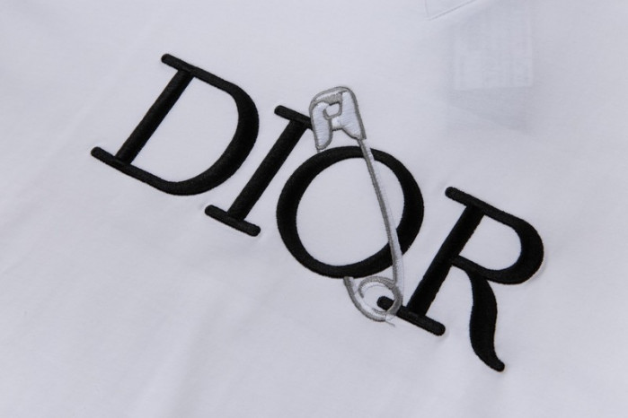 D1OR CLOTHES DC08
