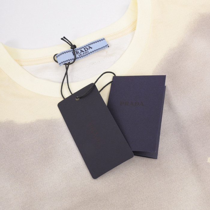 Prad* CLOTHES PRA09