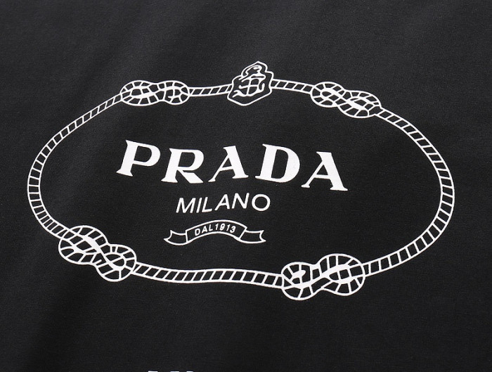 Prad* CLOTHES PRA18