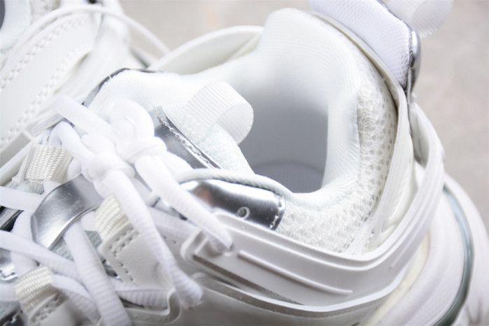 TRACK SNEAKER TS102