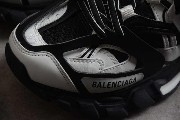 TRACK SNEAKER TS112