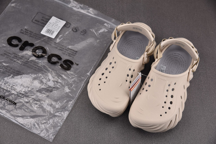 CROCS X SALEHE BEMBURY C00020