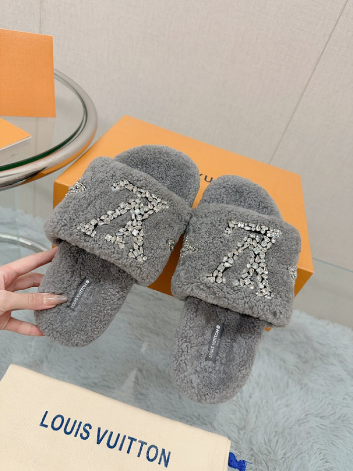 L&V SANDAL151