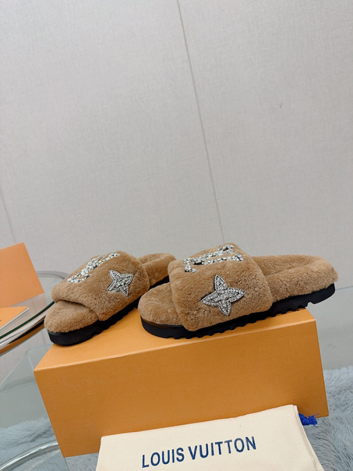 L&V SANDAL152