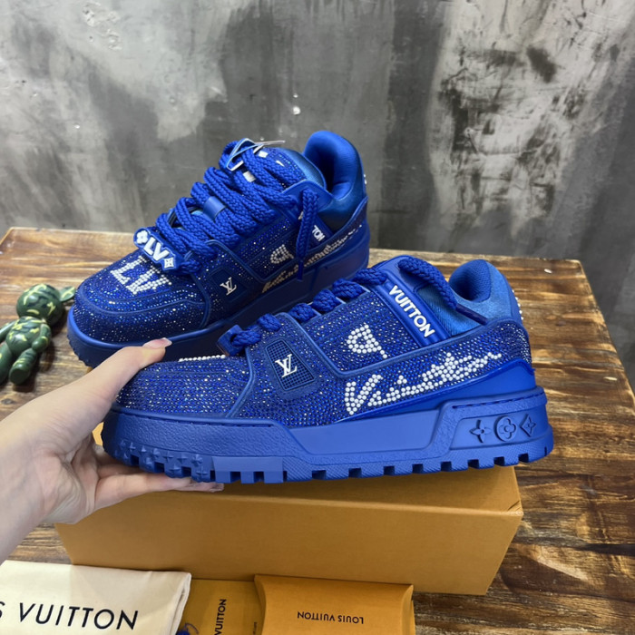 TRAINER MAXI TM067