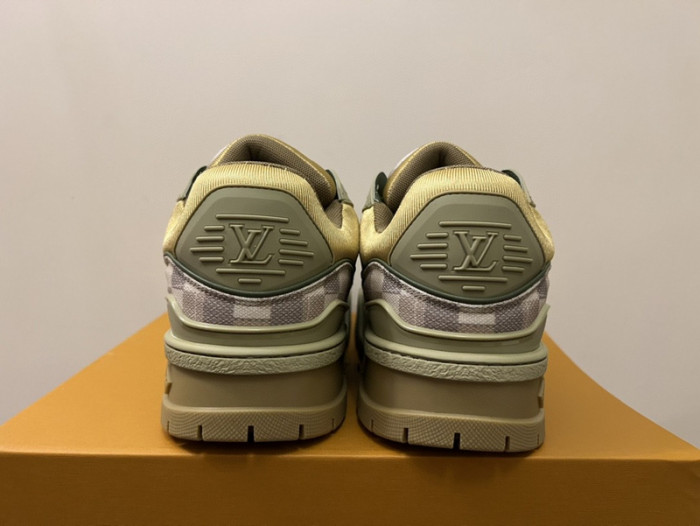 TRAINER MAXI TM069
