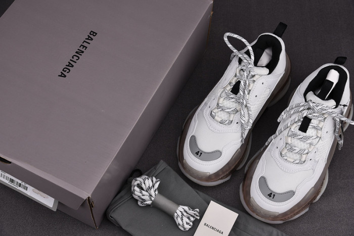 TRIPLES TRAINER SNEAKERS 2000135