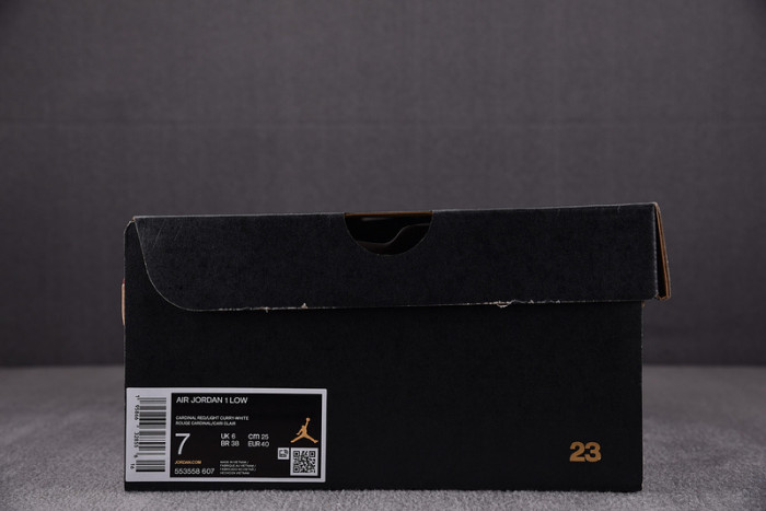 AIR JORDAN 1 LOW