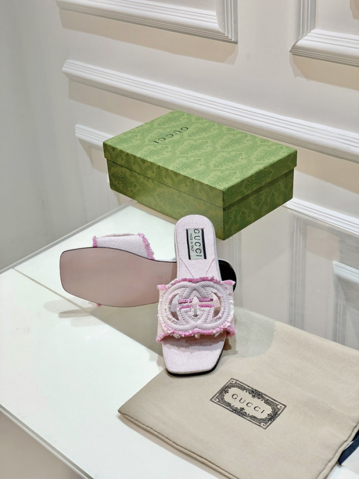 Gucc* Sandal 207