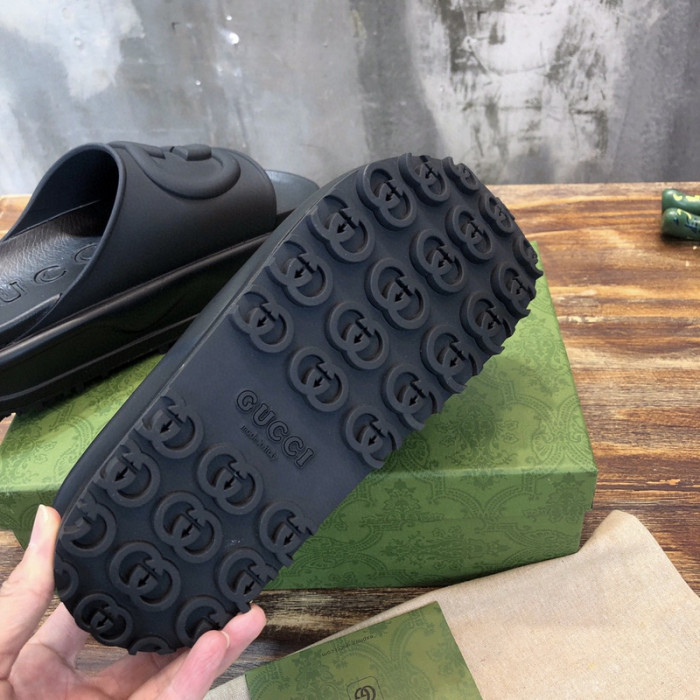 Gucc* Sandal 139
