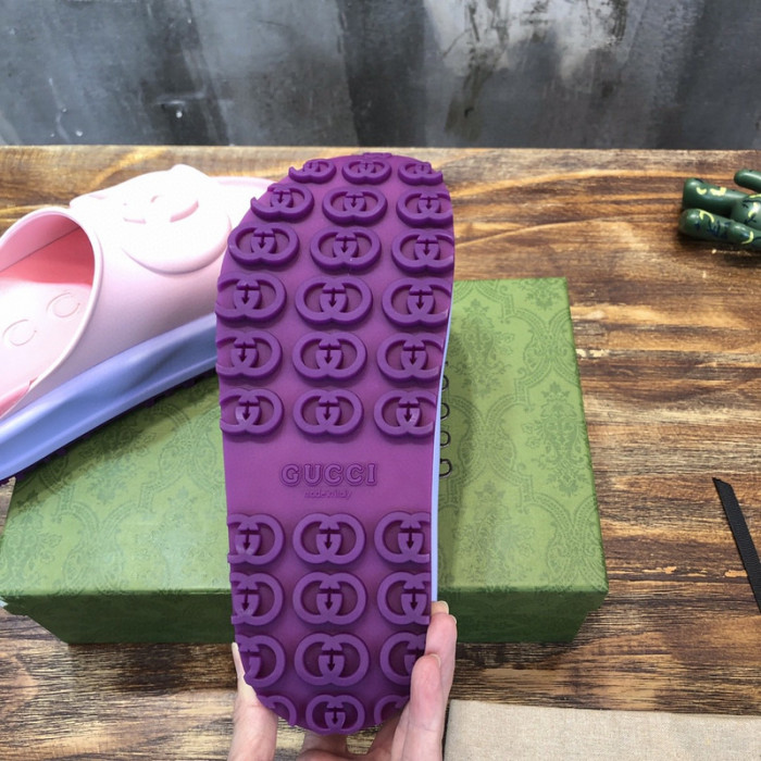 Gucc* Sandal 140