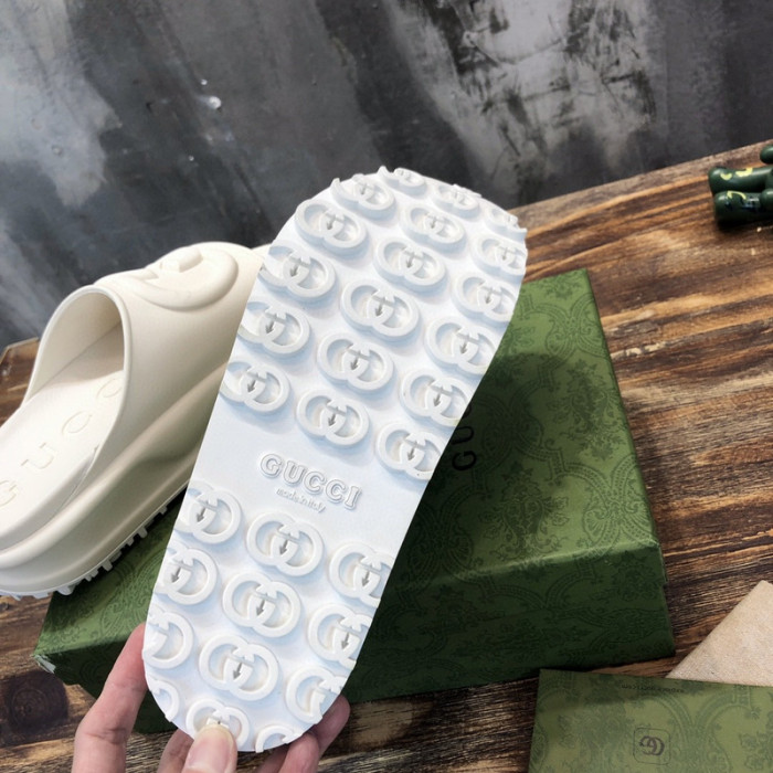 Gucc* Sandal 141