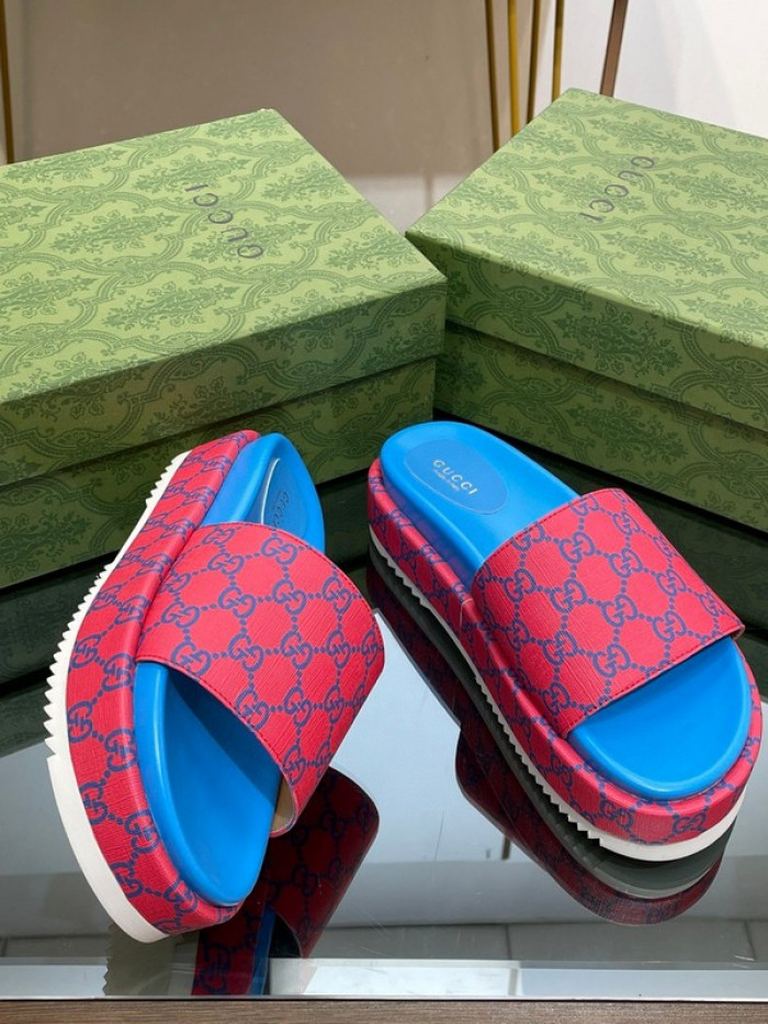 Gucc* Sandal 156