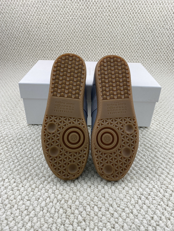 Maison Margiela MM010