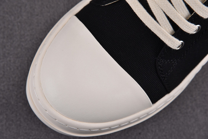 Rick Owen RO000300