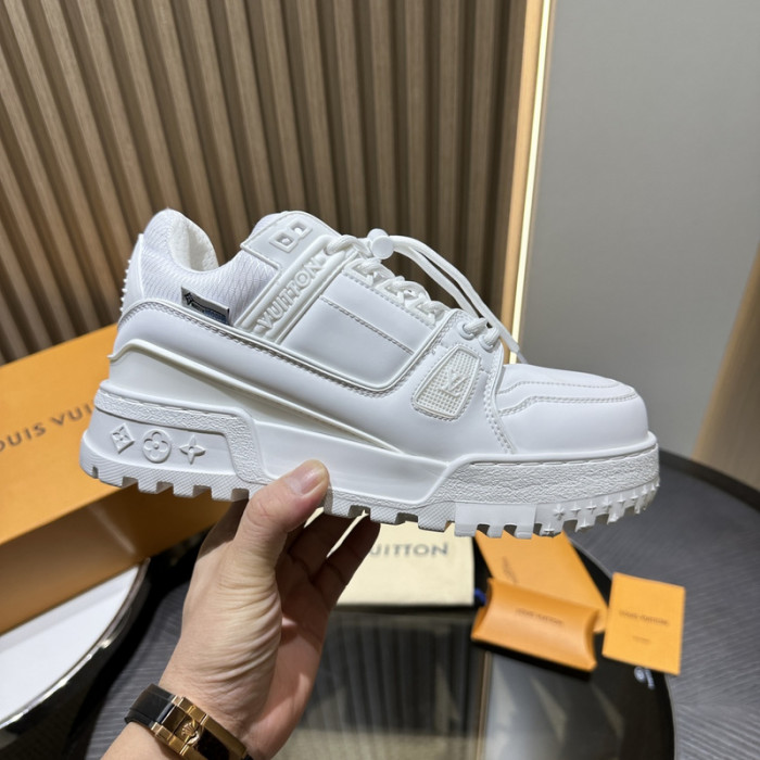 TRAINER MAXI TM077