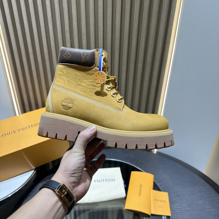 LV BOOTS L000043