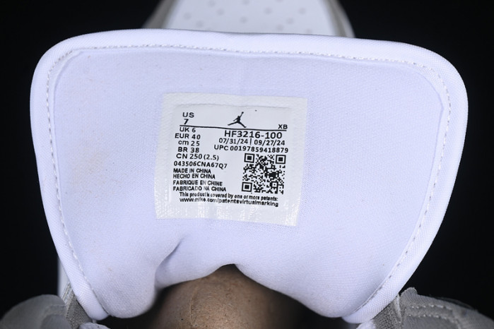 Air Jordan 1 Mid SE