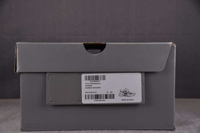 RUNNER SNEAKER RS120