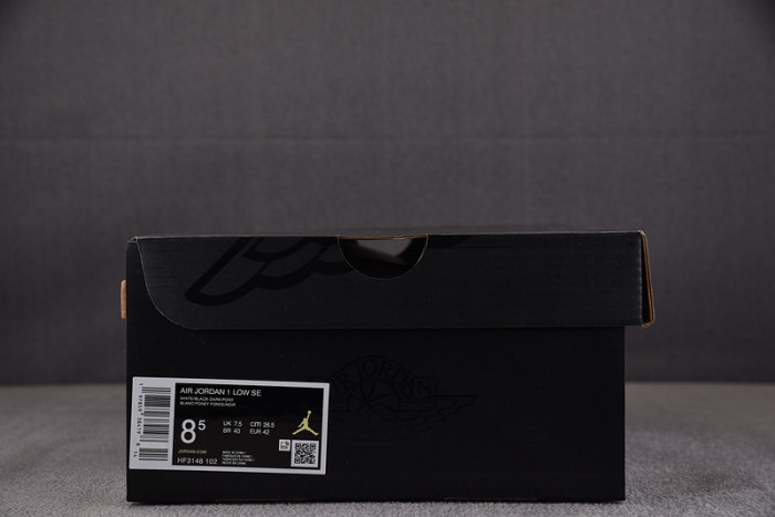 Air Jordan 1 Low SE