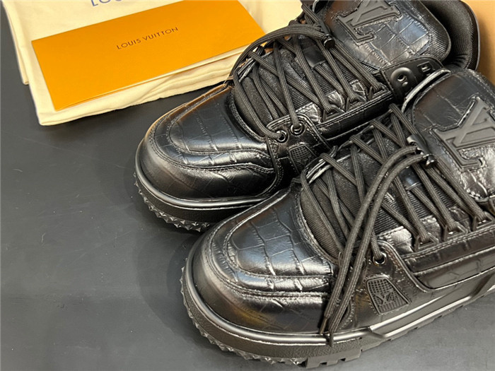 TRAINER MAXI TM021
