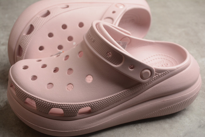 CROCS SCANDAL C00028