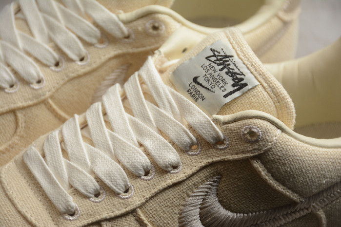 NIKE AIR FORCE 1 LOW STUSSY FOSSIL CZ9084-200