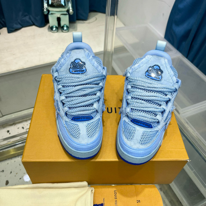 SKATE SNEAKER SS059