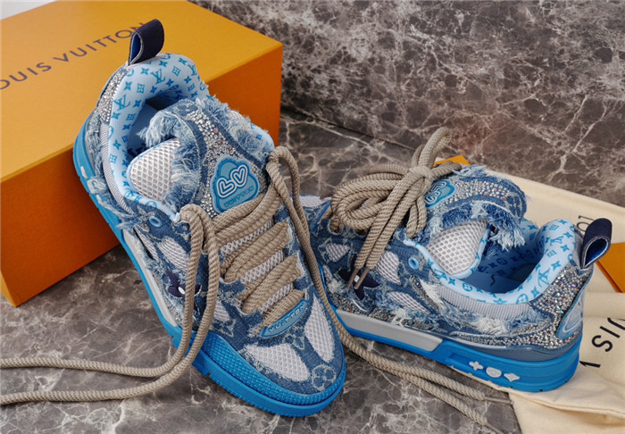 SKATE SNEAKER SS016