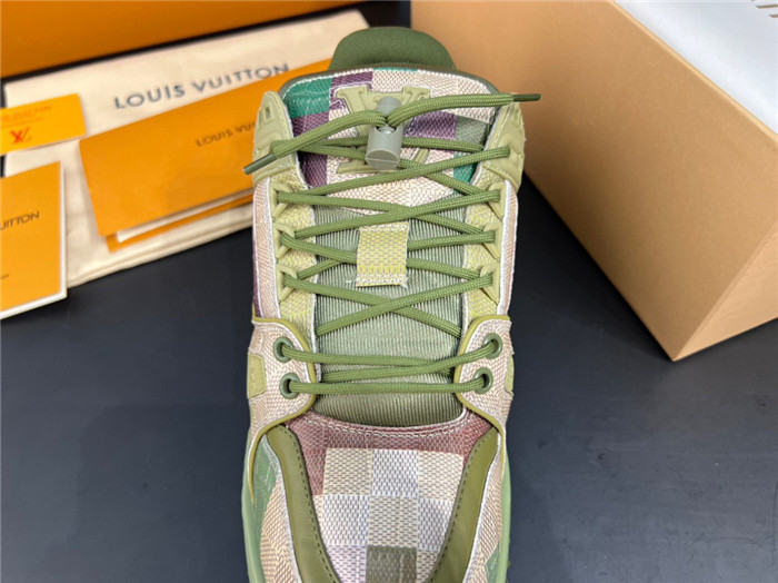 TRAINER MAXI TM019