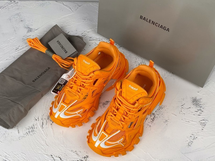 TRACK SNEAKER TS151