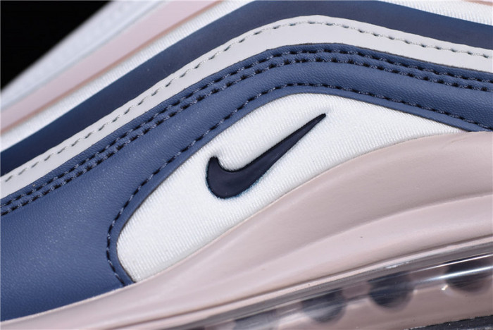 NIKE Women