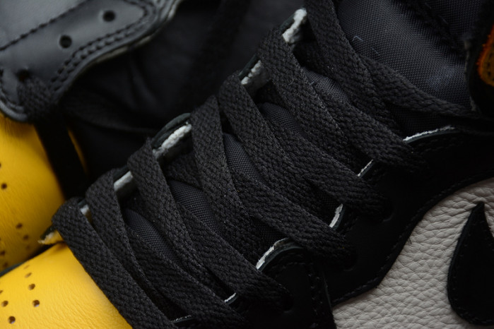 Air Jordan 1 Yellow Toe AR1020-700