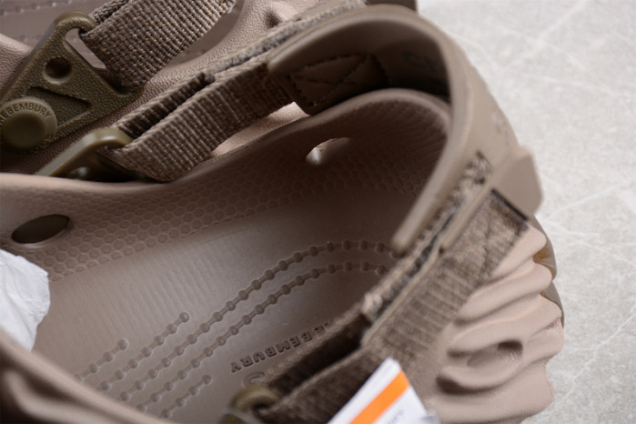 crocs x Salehe Bembury C00004
