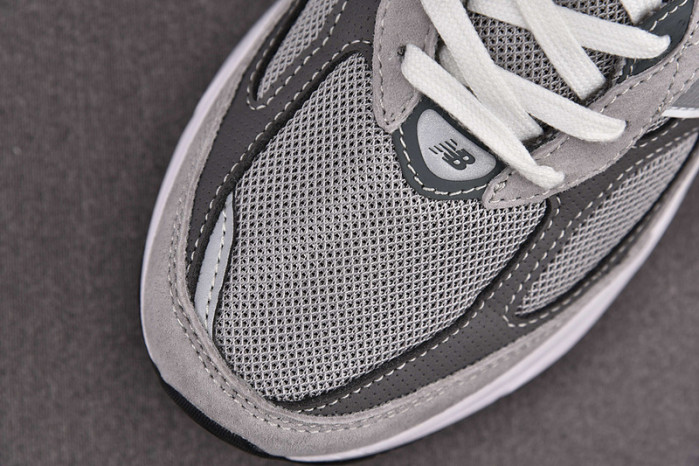 NEW BALANCE SNEAKER NB032