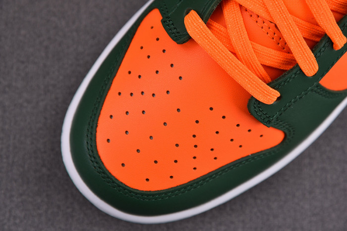 Nike Dunk Low Retro Miami Hurricanes DD1391-300
