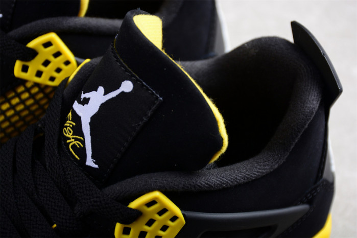 AIR JORDAN 4 RETRO