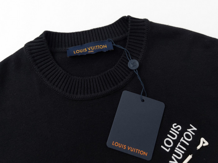 LV CLOTHES V00007