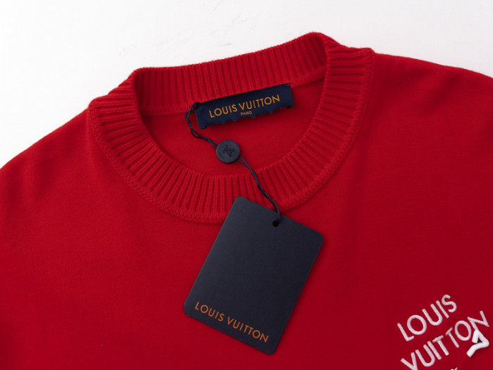 LV CLOTHES V00008