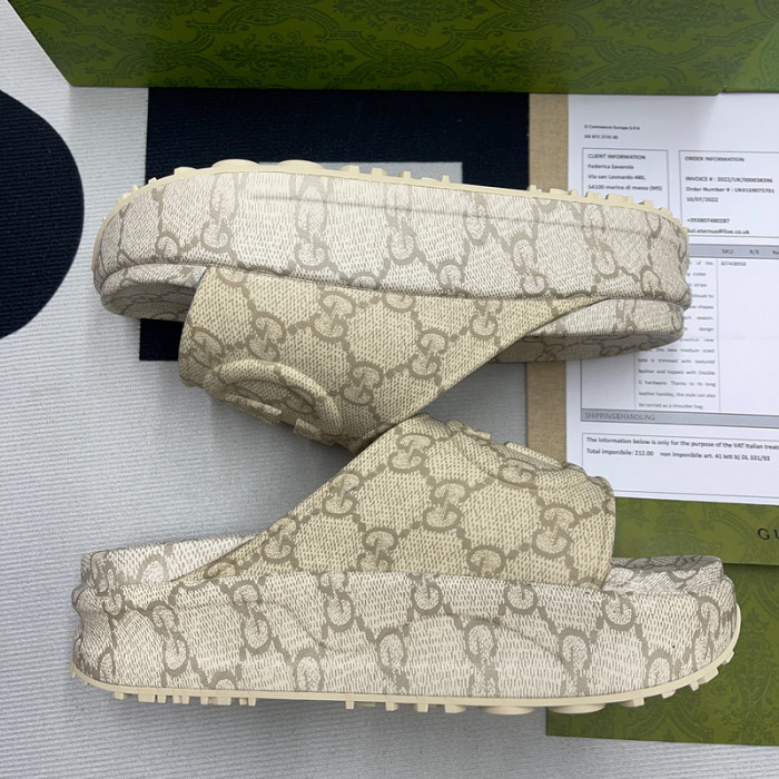 Gucc* Sandal 97
