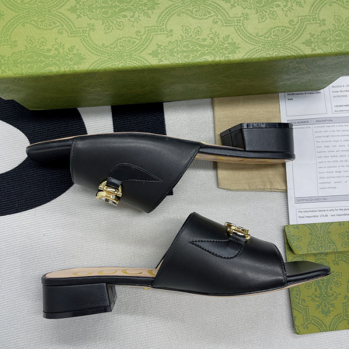 Gucc* Sandal 121