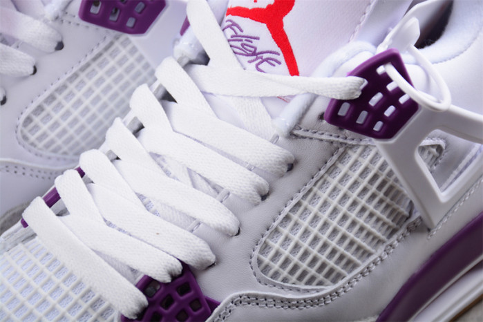JORDAN 4 RETRO SB