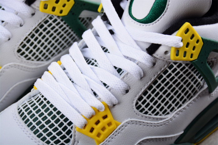 Air Jordan 4 PE